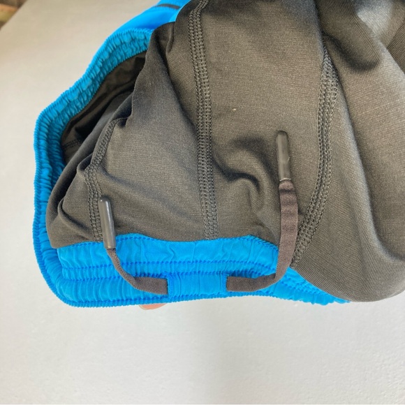 lululemon athletica Vibrant Blue Men's Athletic Shorts - Picture 11 of 13